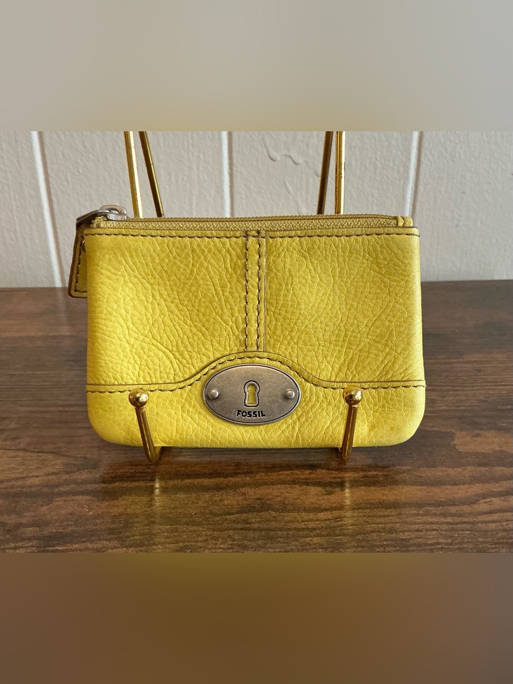 Fossil Vintage Yellow Leather Zip Coin Pouch Credit Card Holder Key Ring Pouch
